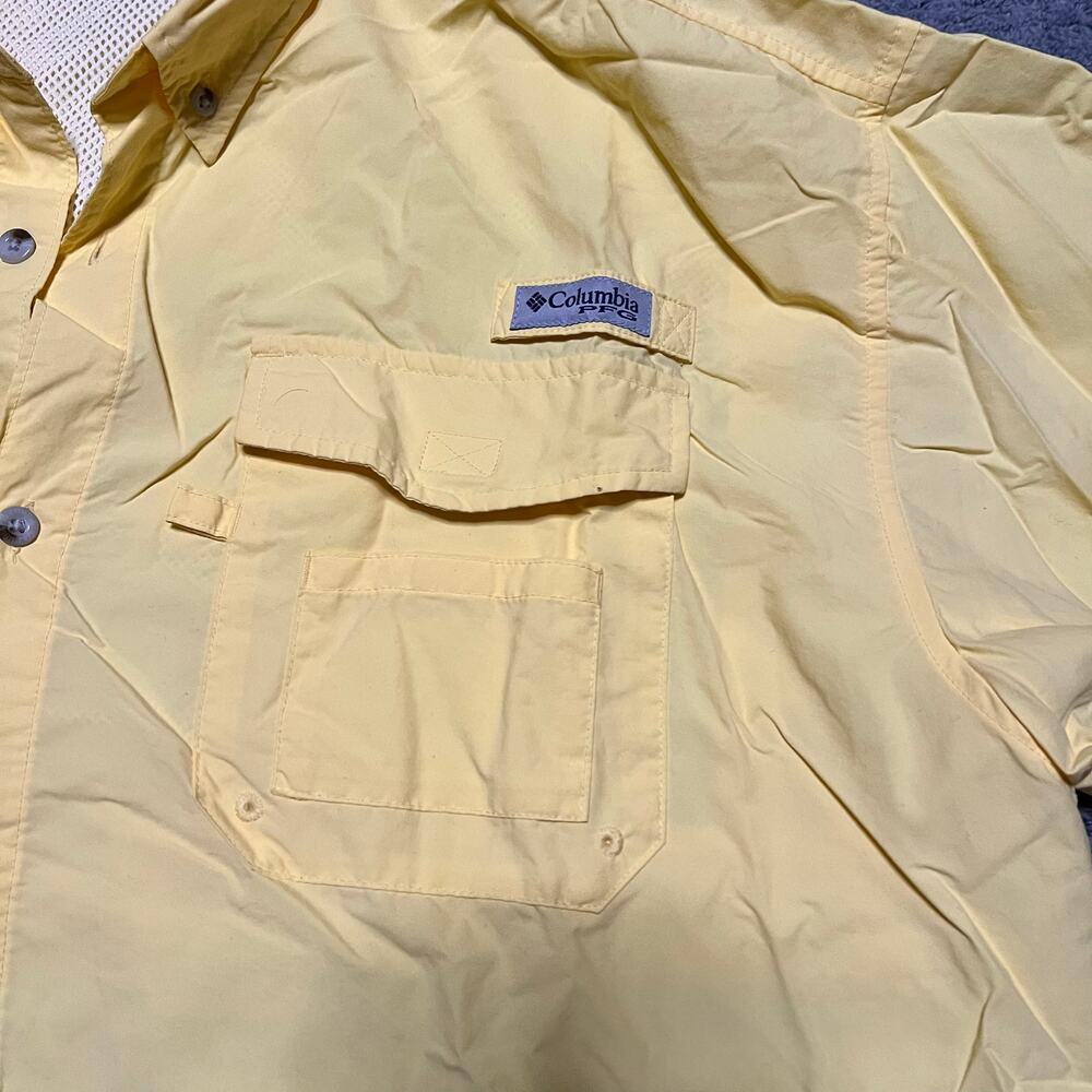 Columbia Men’s Yellow Short-Sleeve Button-Down Shirt - Picture 2 of 8